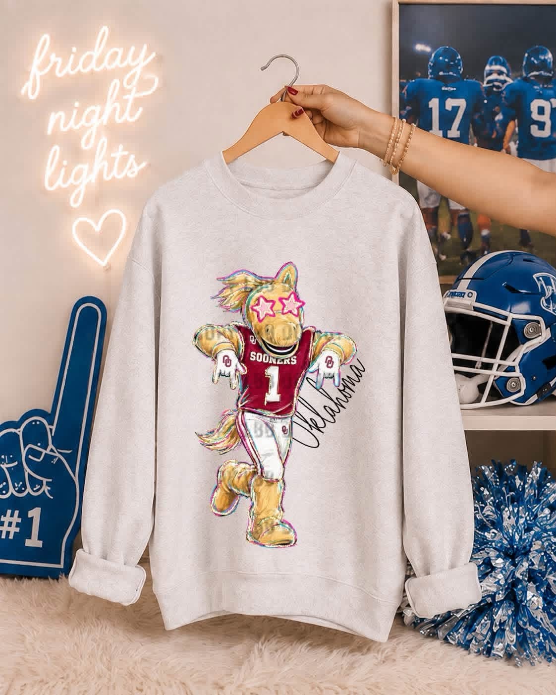 Boomer-Horns Down