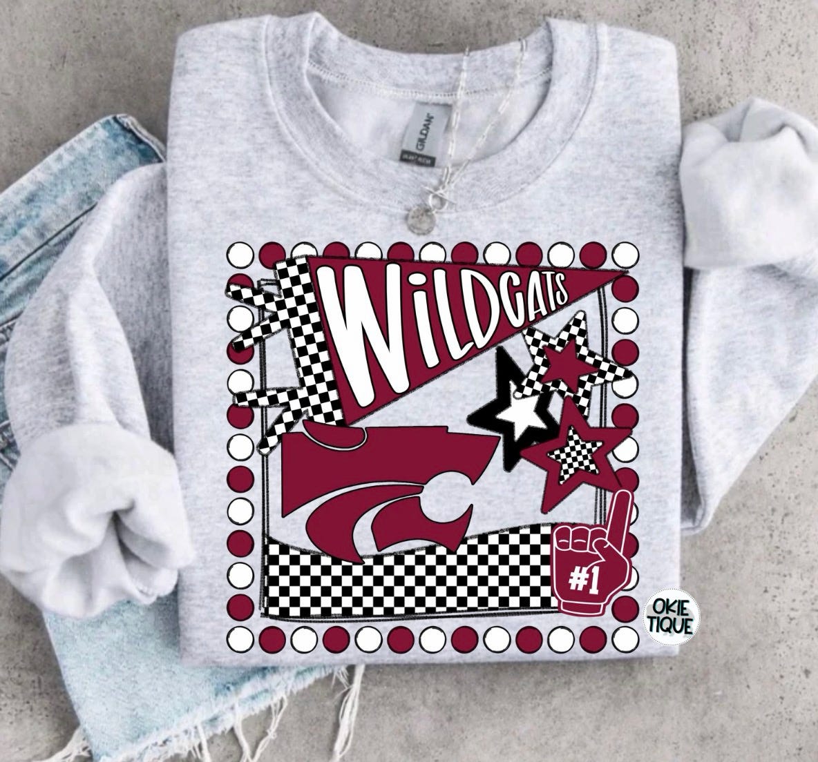 Wildcats-Dot Border