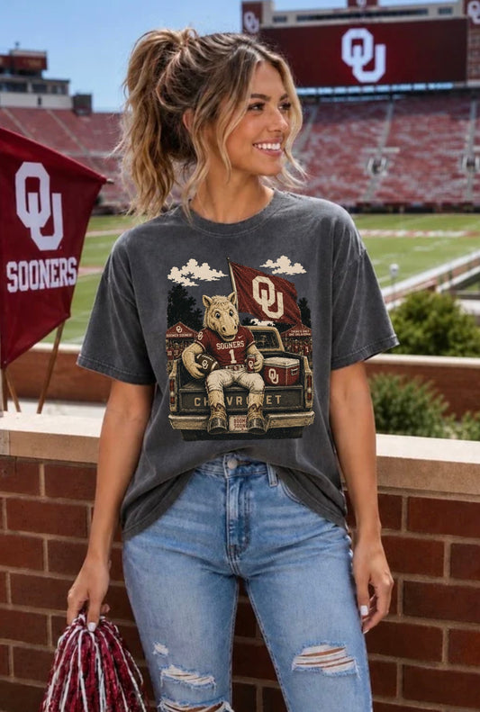 OUS Mascot Tailgating