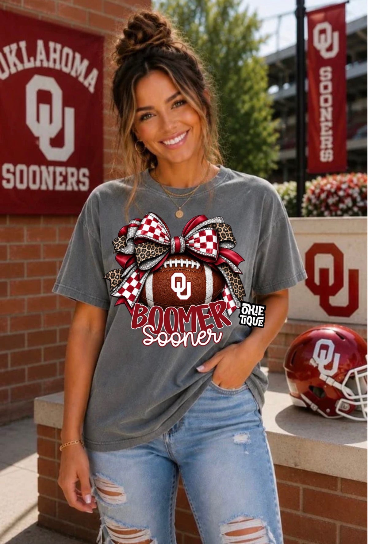 Boomer Sooners Football With Bow